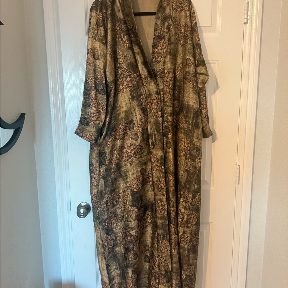 Long silky Kaftan/cover up/abaya